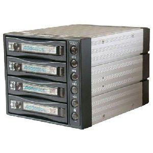 AE4RCS35NSA Addonics Disk Array 4SA Storage Enclosure 4 x 3.5" Internal Hot-swappable Black , Gray